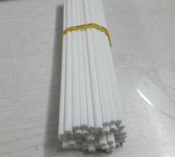 PLASTIC STICKS